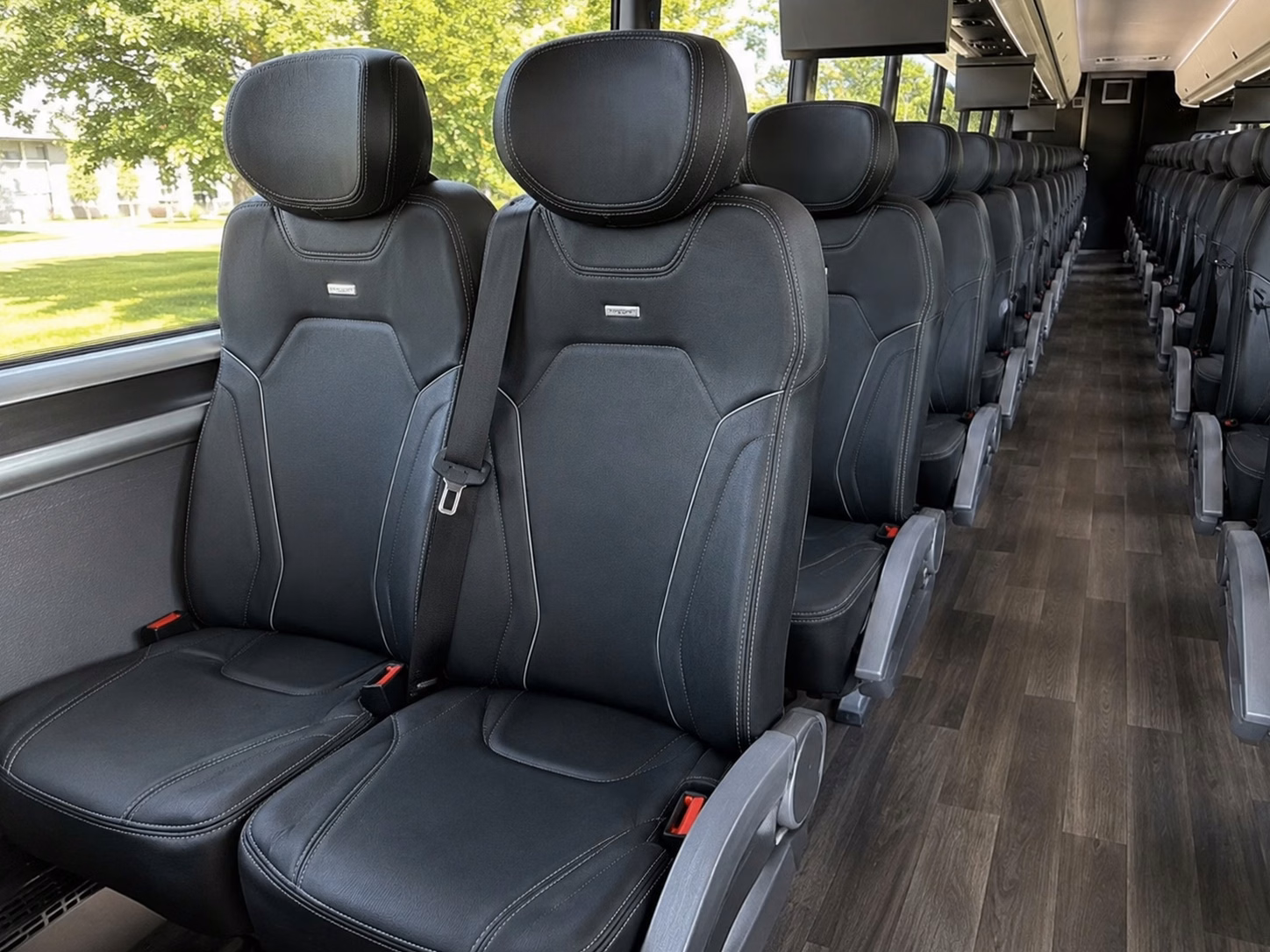 charter bus rentals for large el paso wedding groups