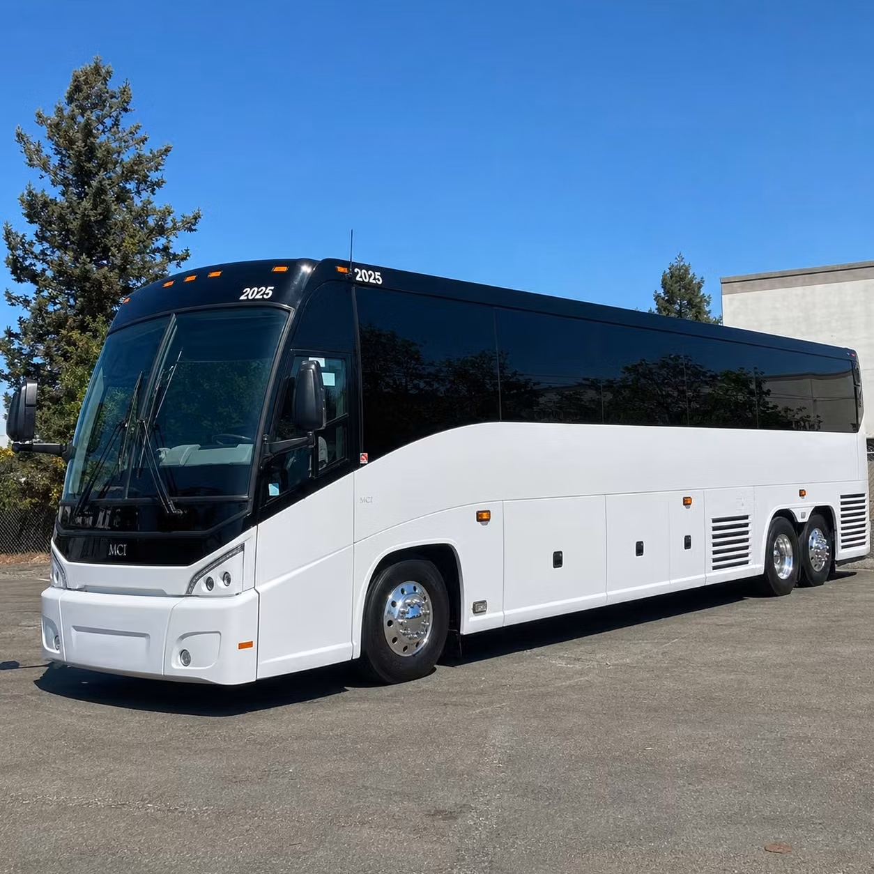 concert shuttles to don haskins center and utep events in el paso