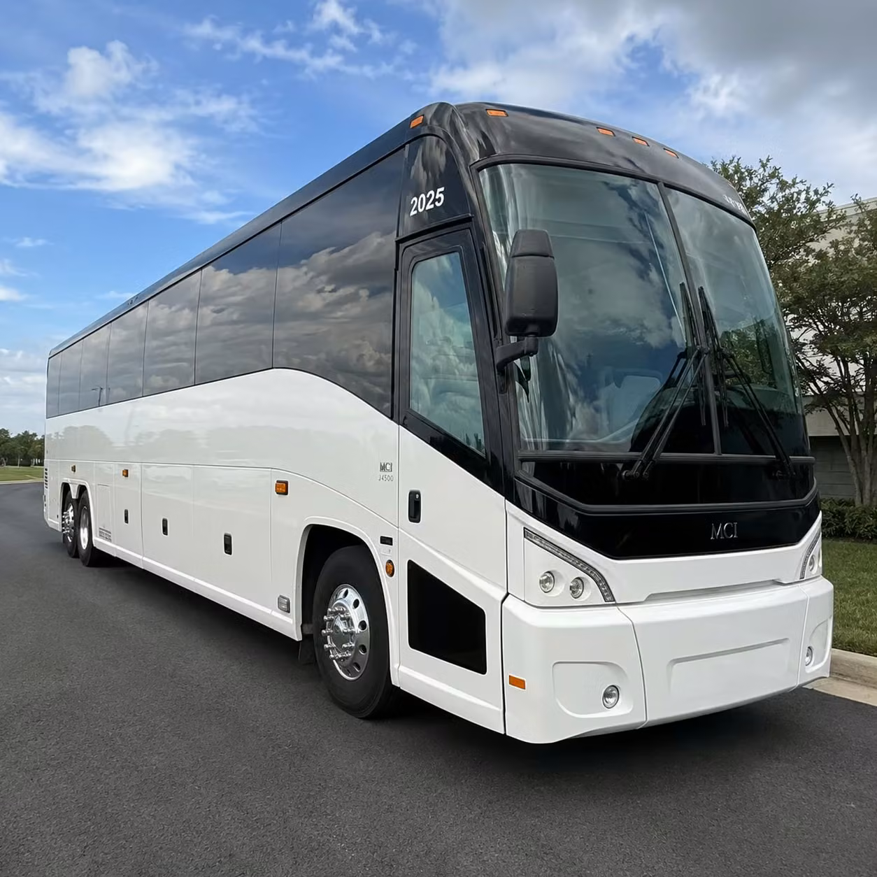 corporate event and conference shuttle bus rentals in el paso
