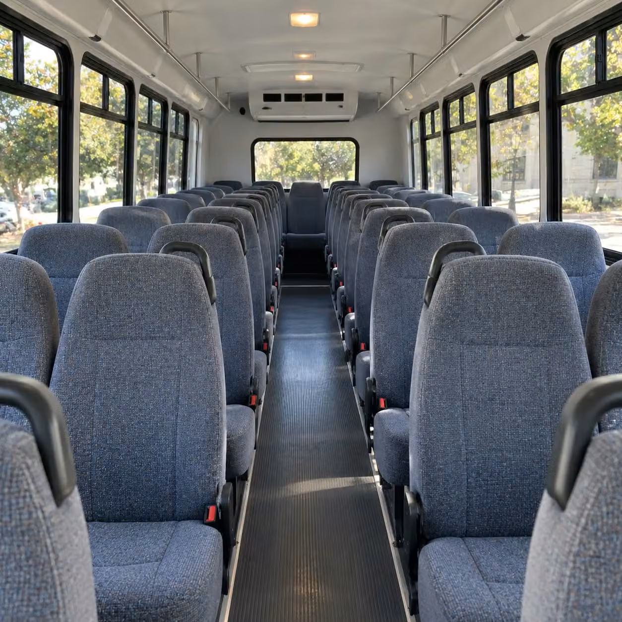 el paso 35 passenger minibus rental