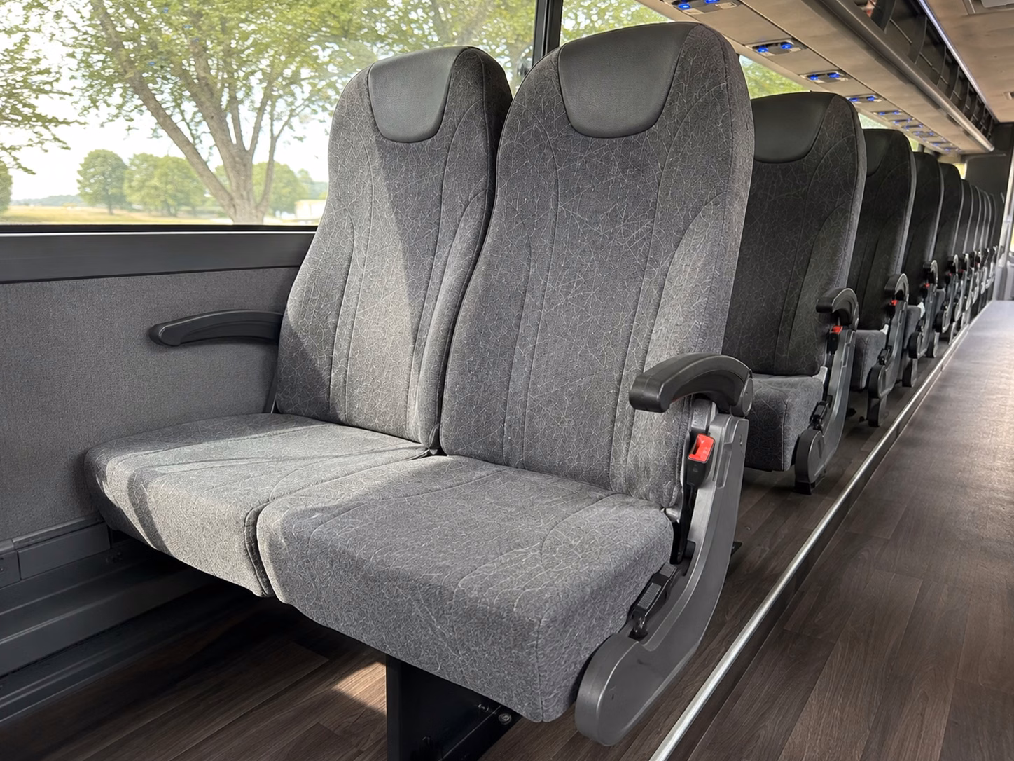 el paso charter bus rental