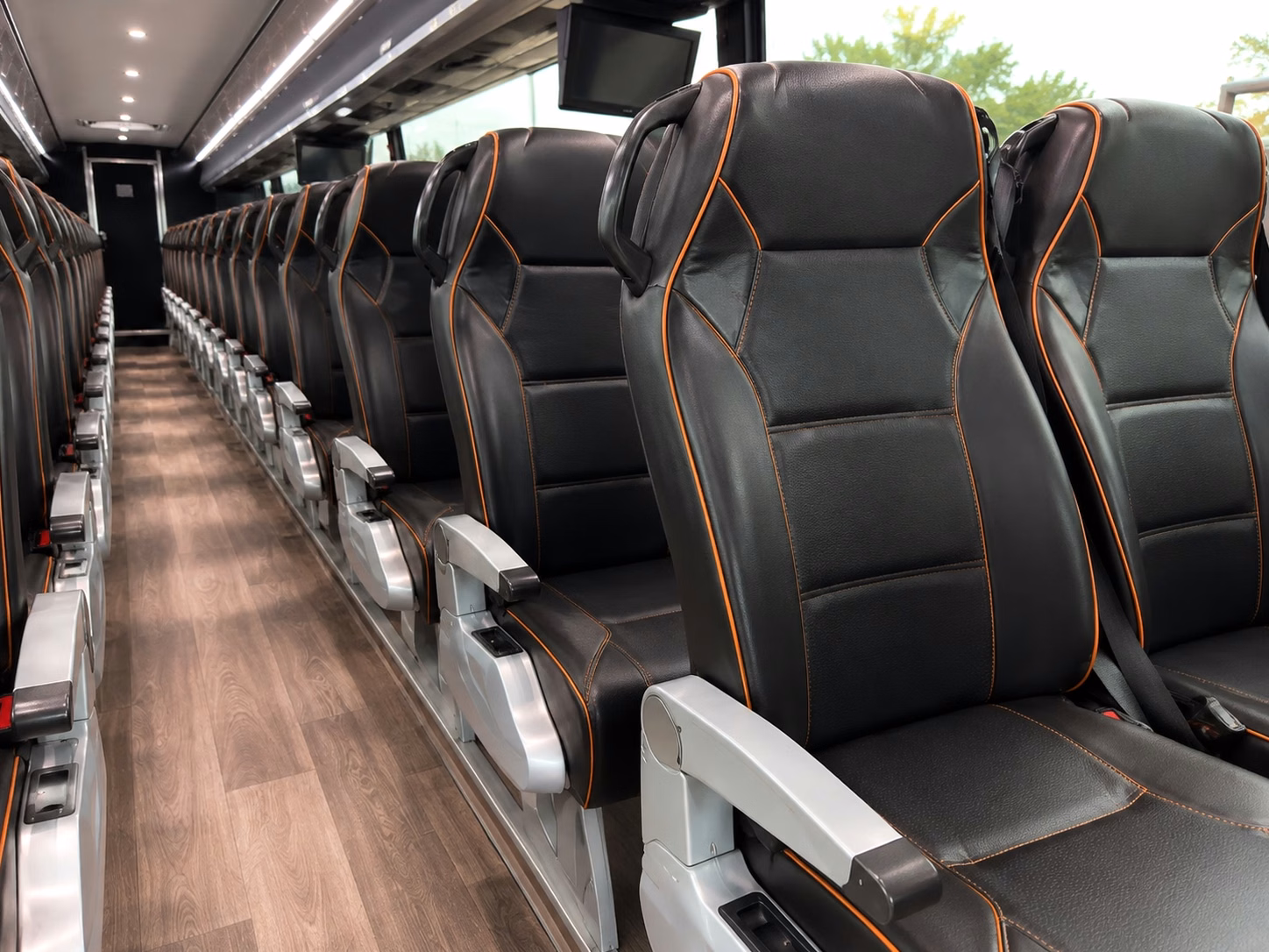 el paso long distance bus rentals